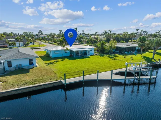 1001 Lucerne Pkwy, Cape Coral Fl 33904