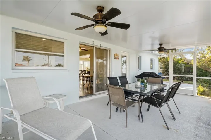 1001 Lucerne Pkwy, Cape Coral Fl 33904