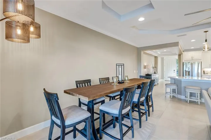 9653 Montelanico Loop 102, Naples, Florida 34119