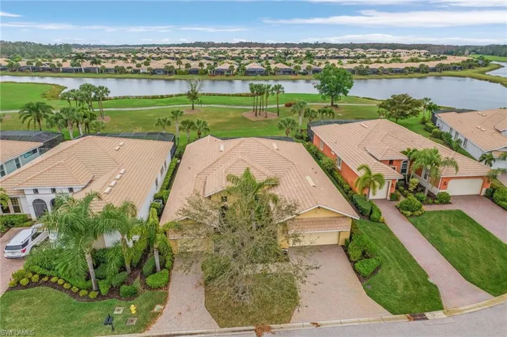 10531  Azzurra  DR, Fort Myers, FL 33913