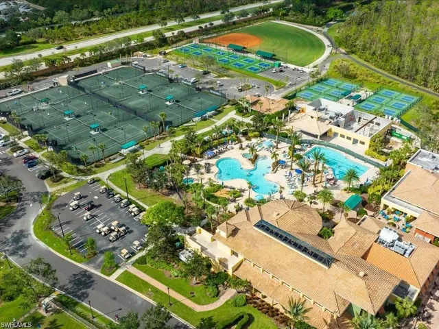 10531  Azzurra  DR, Fort Myers, FL 33913