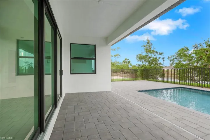 1920 Ne 42nd Ter, Cape Coral, Florida 33909