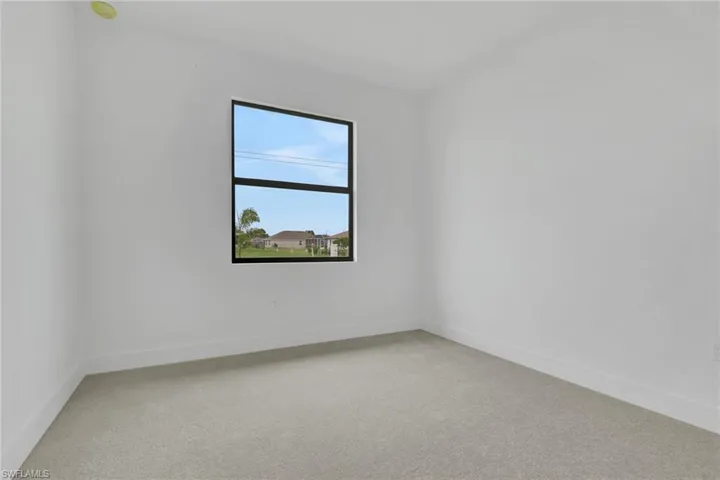 1920 Ne 42nd Ter, Cape Coral, Florida 33909