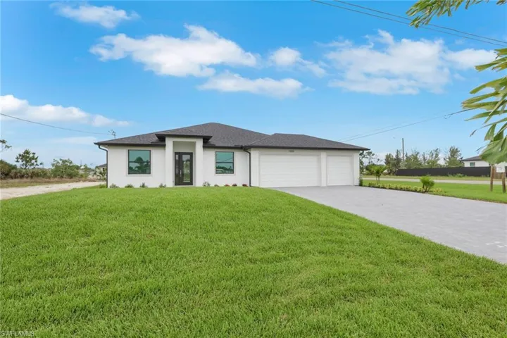 1920 Ne 42nd Ter, Cape Coral, Florida 33909
