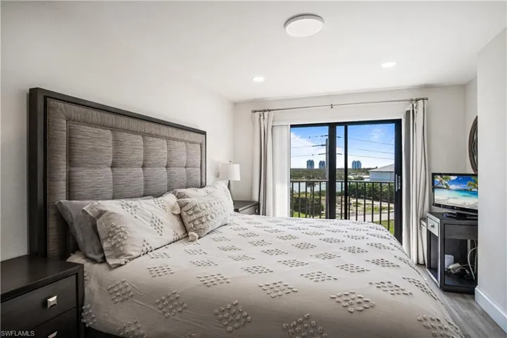 25820 Hickory Blvd 301, Bonita Springs, Florida 34134