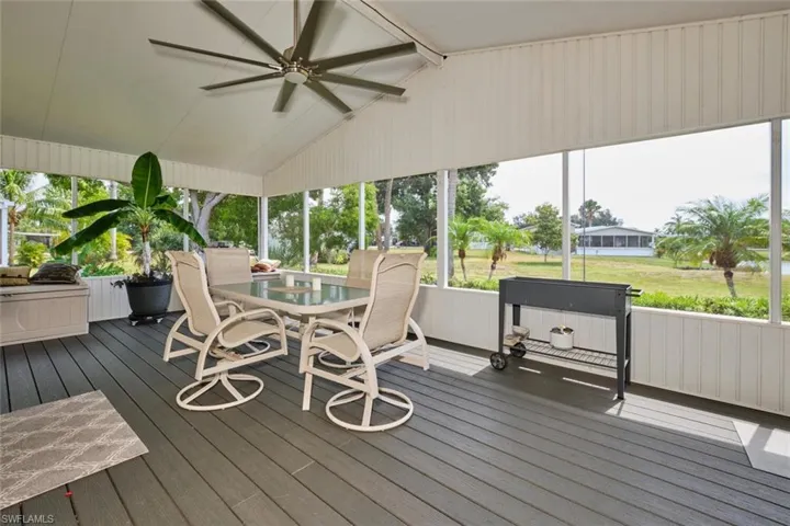 Screened Lanai on Lake