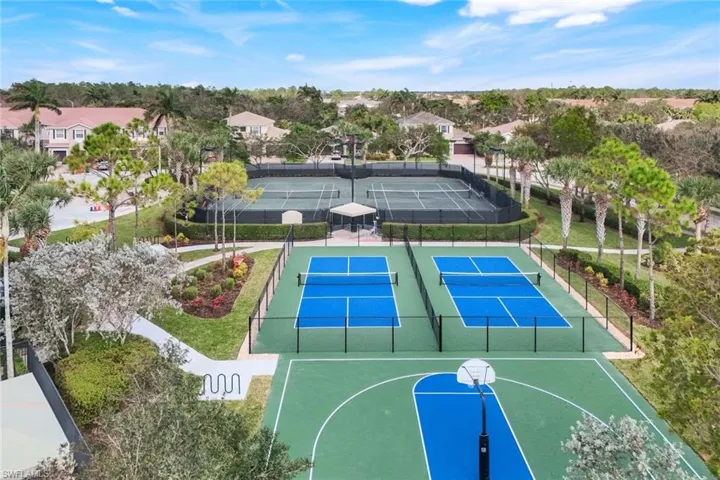 6480  Marbella  DR, Naples, FL 34105