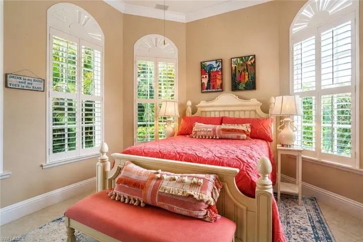 8983  Star Tulip  CT, Naples, FL 34113