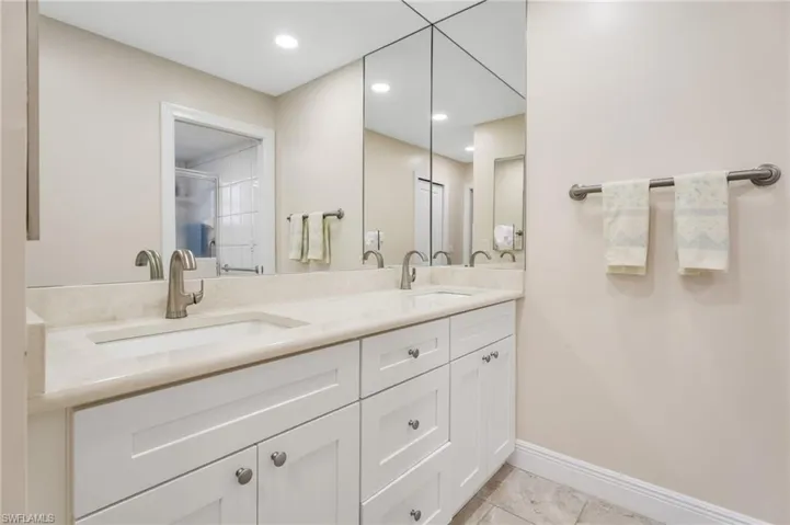 1202 SW 51st  TER, Cape Coral, FL 33914