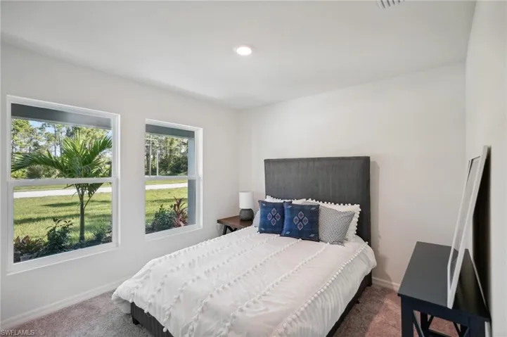 4144 Ne 15th Ave, Cape Coral, Florida 33909