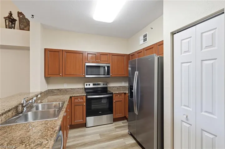 20121 Estero Gardens Cir 203, Estero, Florida 33928