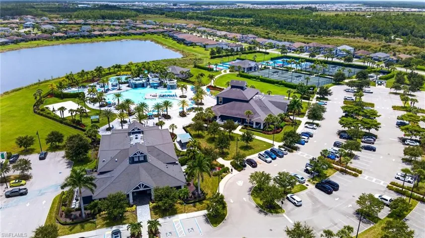 19817 Bittersweet Ln, Estero, Florida 33928