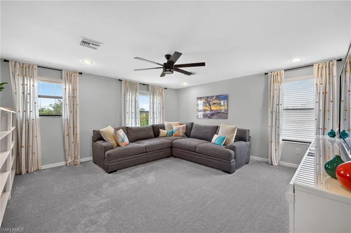 19817 Bittersweet Ln, Estero, Florida 33928