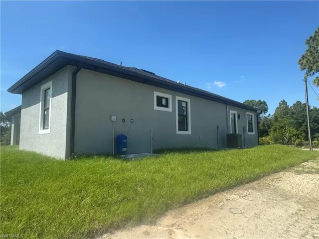 57  Unice S AVE, Lehigh Acres, FL 33976