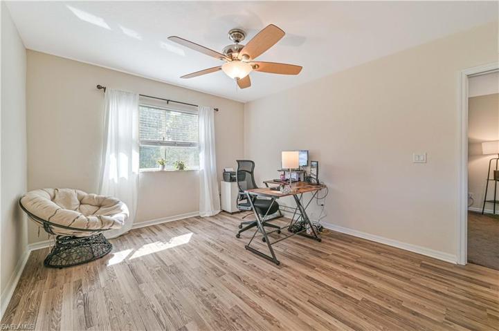 9511  Roundstone  CIR, Fort Myers, FL 33967