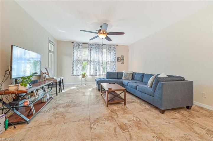 9511  Roundstone  CIR, Fort Myers, FL 33967