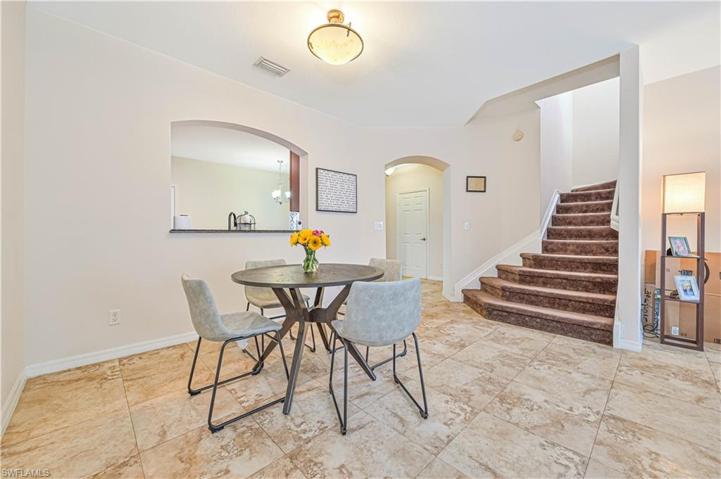 9511  Roundstone  CIR, Fort Myers, FL 33967