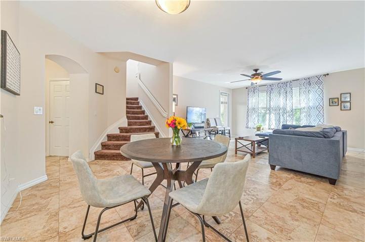9511  Roundstone  CIR, Fort Myers, FL 33967