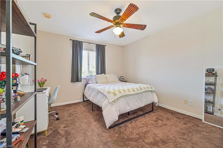 9511  Roundstone  CIR, Fort Myers, FL 33967