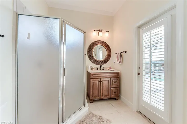 8860  New Castle  DR, Fort Myers, FL 33908