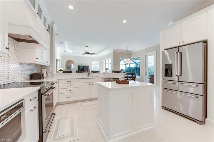 8860  New Castle  DR, Fort Myers, FL 33908