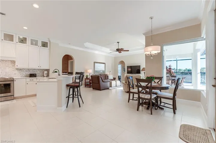8860  New Castle  DR, Fort Myers, FL 33908