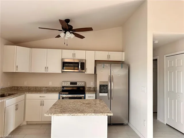 601 Ne 11th Ter, Cape Coral, Florida 33909