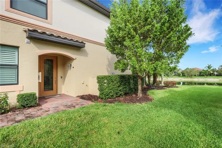 17270 Cherrywood Ct 5904, Bonita Springs, Florida 34135