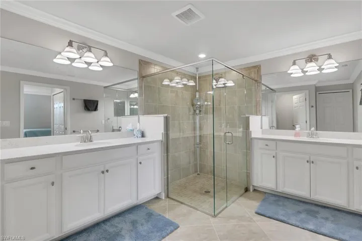 17270 Cherrywood Ct 5904, Bonita Springs, Florida 34135
