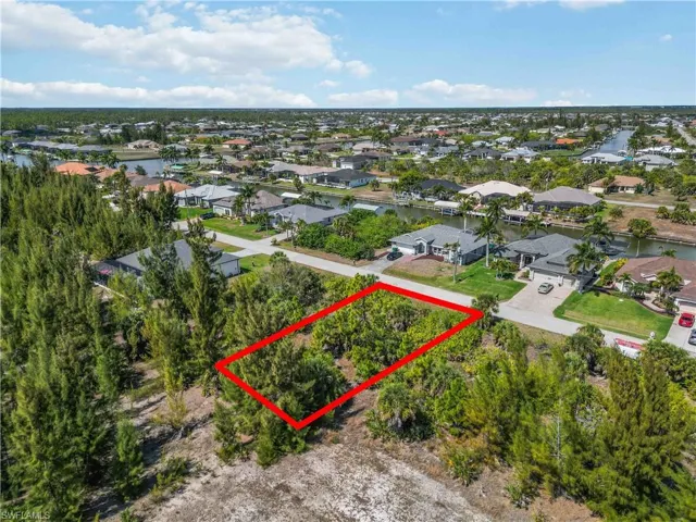 15609 Melport Cir, Port Charlotte, Florida 33981