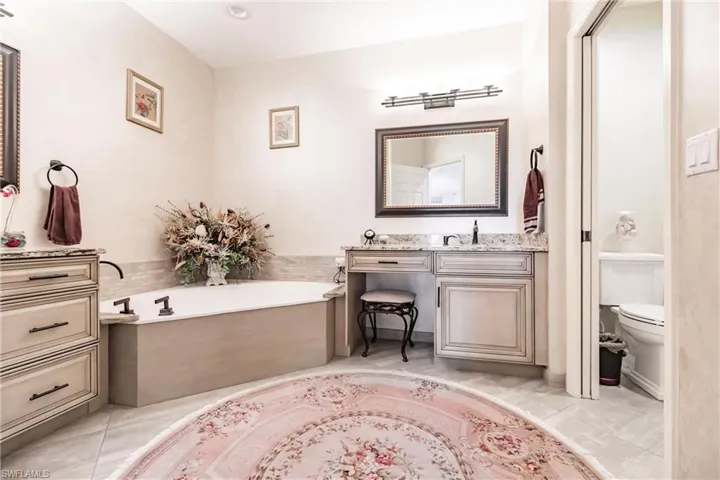 MASTER BATH