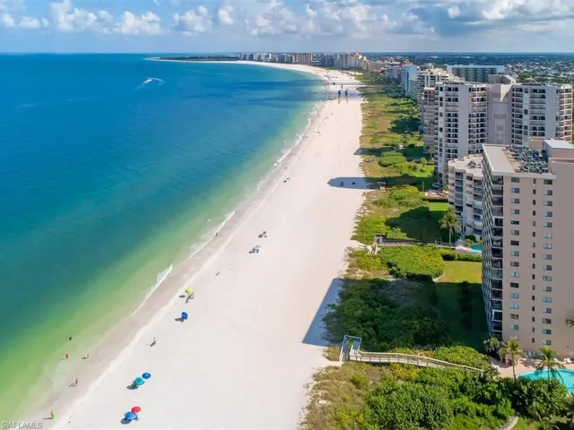 Gorgeous beach from Les Flalls building north to Marriott and Hideaway Beach
