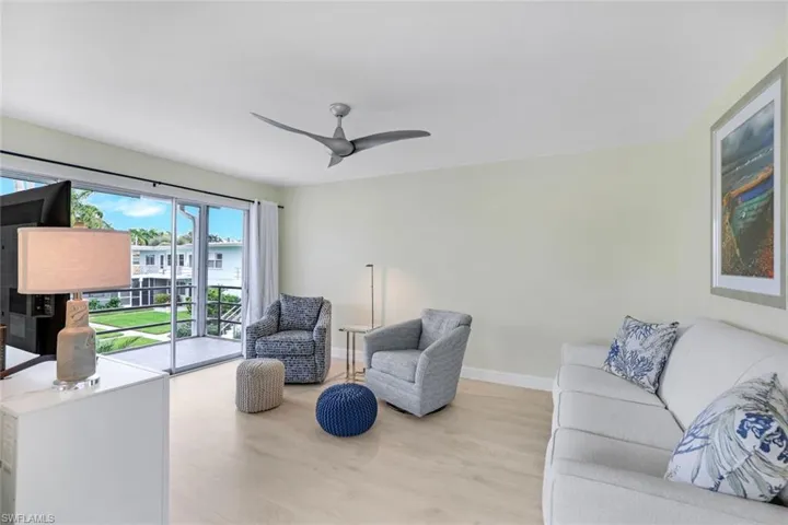 295 8th Ave S # 295b, Naples Fl 34102