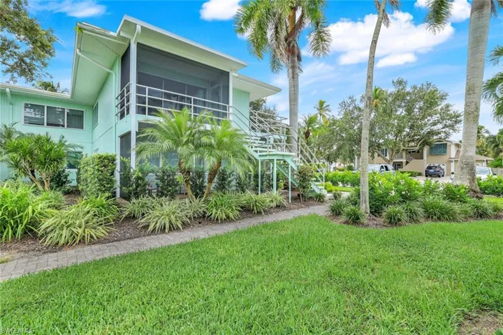 295 8th Ave S # 295b, Naples Fl 34102