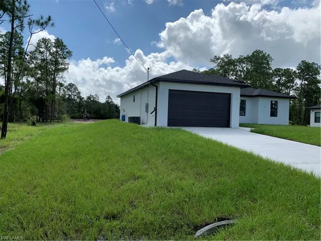 1016 Cortez Ave, Lehigh Acres, Florida 33972