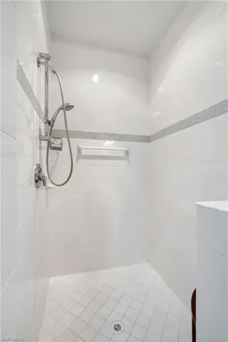 ENSUITE BATH - SHOWER
