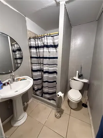35 Andora St, Lehigh Acres, Florida 33936