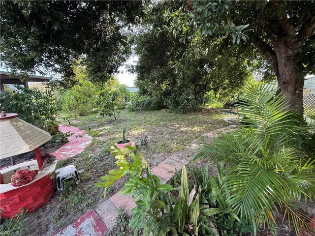 35 Andora St, Lehigh Acres, Florida 33936
