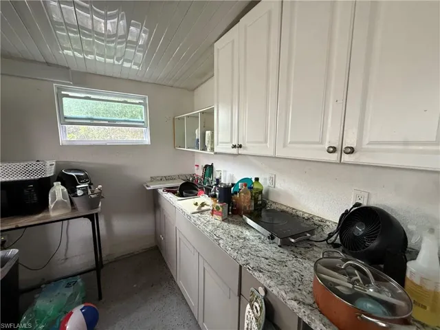 35 Andora St, Lehigh Acres, Florida 33936