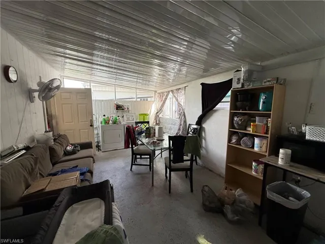 35 Andora St, Lehigh Acres, Florida 33936