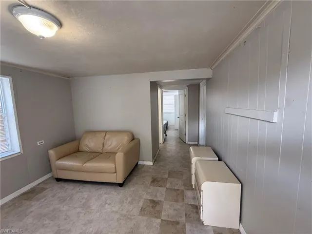 35 Andora St, Lehigh Acres, Florida 33936