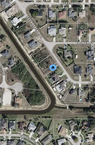 1005 Cedartree Ave, Lehigh Acres, Florida 33971
