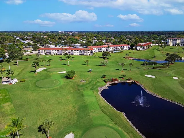 53  High Point W CIR, Naples, FL 34103
