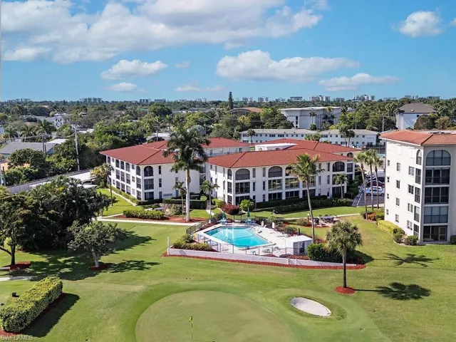 53  High Point W CIR, Naples, FL 34103