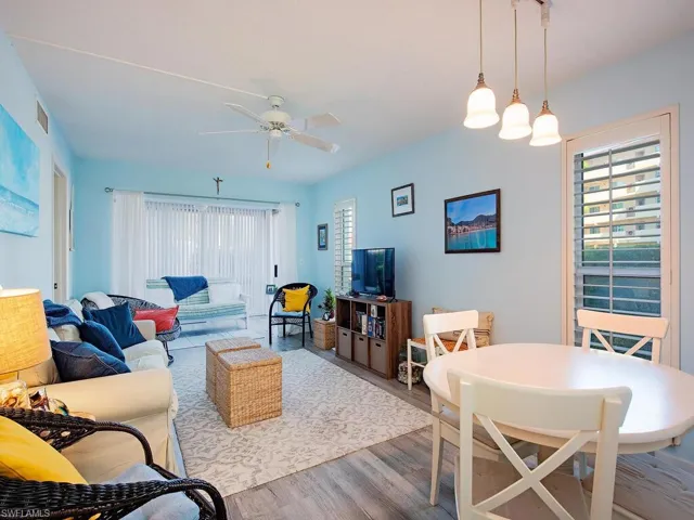 53  High Point W CIR, Naples, FL 34103