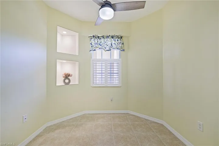 1101  Van Loon Commons  CIR, Cape Coral, FL 33909