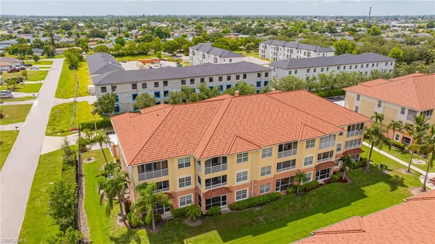 1101  Van Loon Commons  CIR, Cape Coral, FL 33909