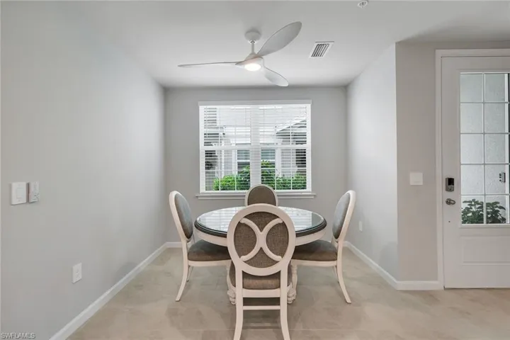 4563 Arboretum Cir 101, Naples, Florida 34112