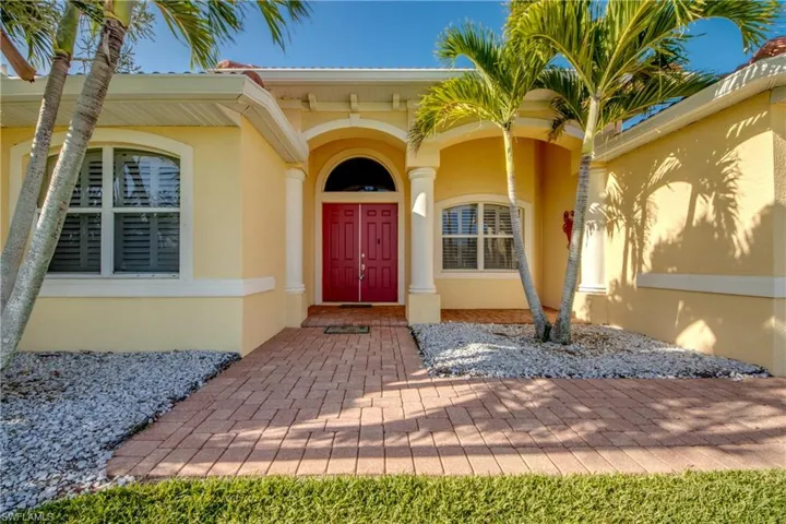 2932 Nw 18th Ter, Cape Coral, Florida 33993