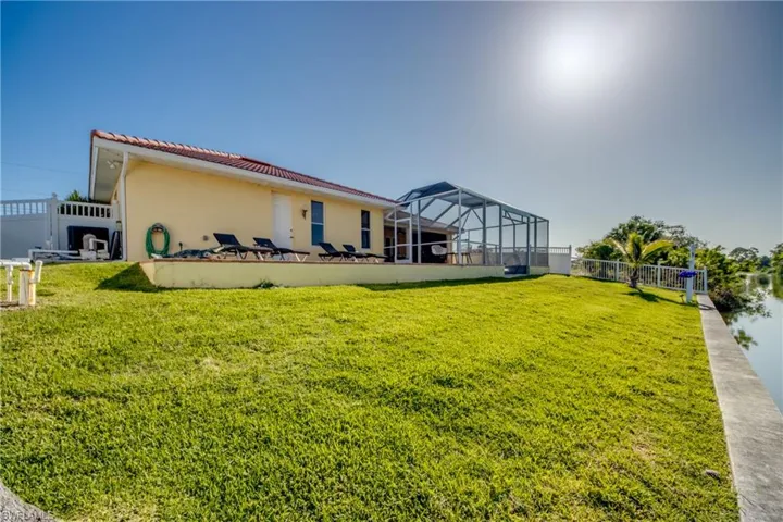 2932 Nw 18th Ter, Cape Coral, Florida 33993